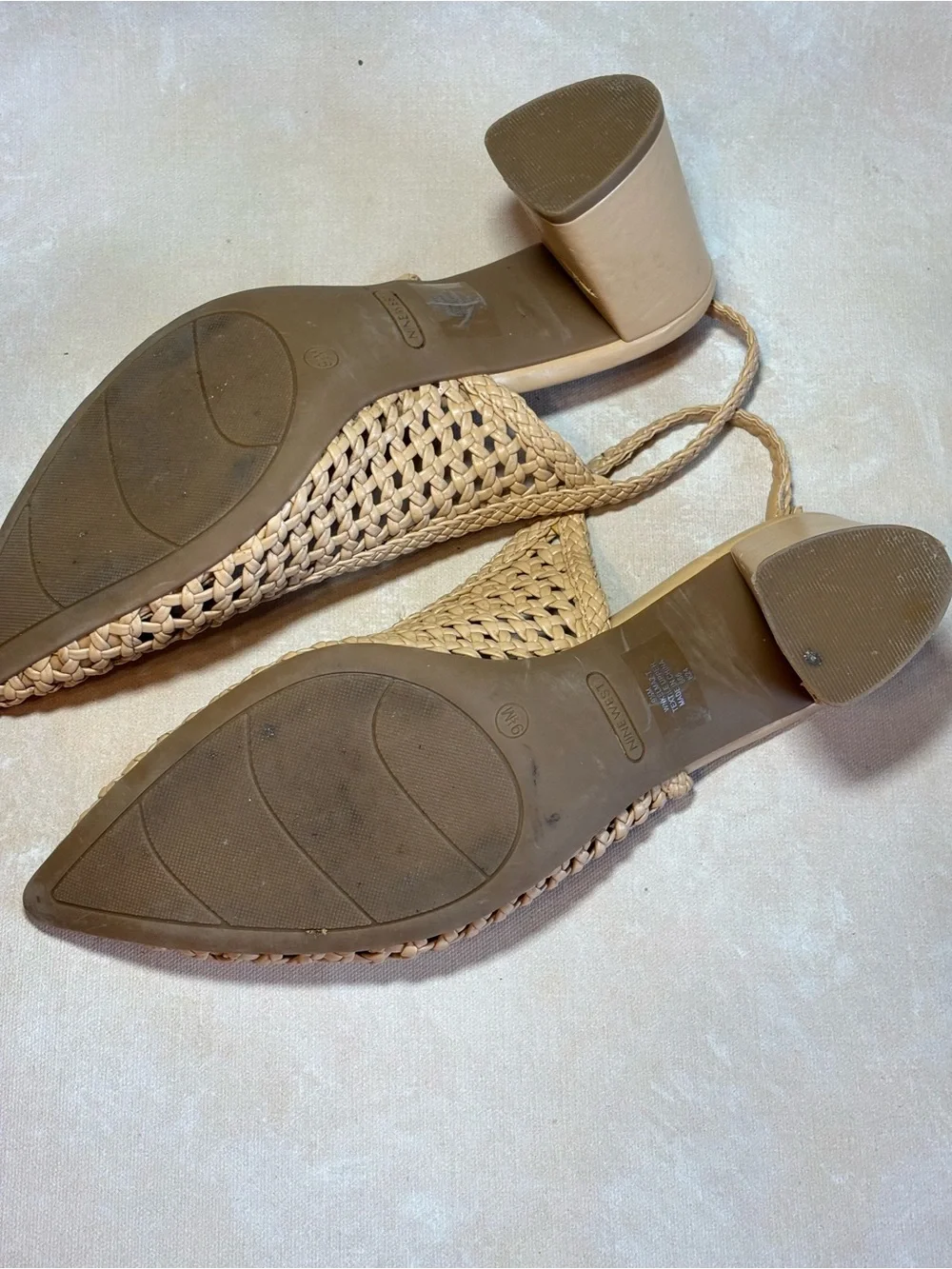 Nine West Women's Tan Nude Bamboo Woven Slingback Pumps, size 9.5